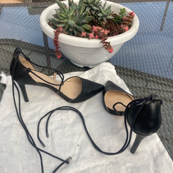 Forever New tie up heels - Picture 3 of 8